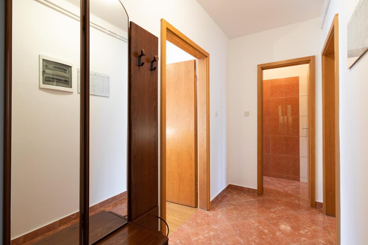 Justic Appartement Krk Town Buitenkant foto