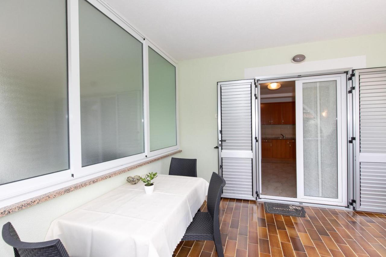 Justic Appartement Krk Town Buitenkant foto